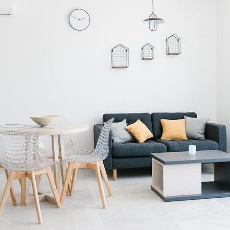 Apartmani Toma ปาโกชตาเน ภายนอก รูปภาพ